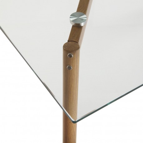 TABLE  REBECKA
