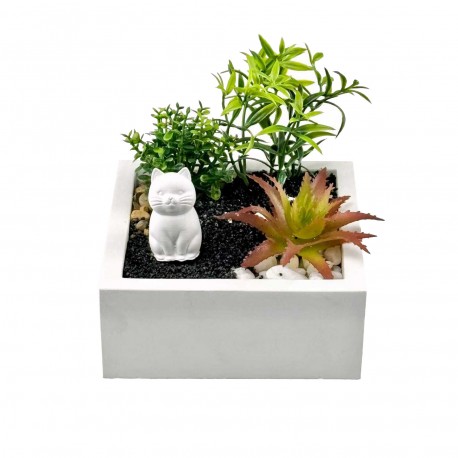 POT EN CIMENT AVEC PLANTE ET CHAT